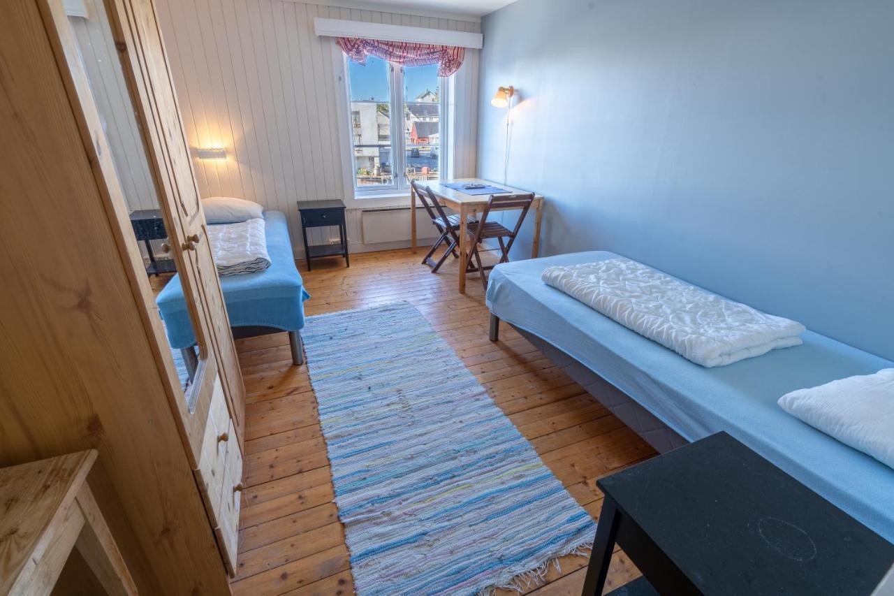 Lofoten A Hi Hostel Å Εξωτερικό φωτογραφία